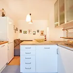 Terrace With River View Apartament