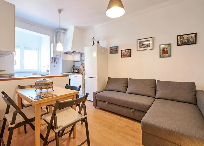 Terrace With River View *